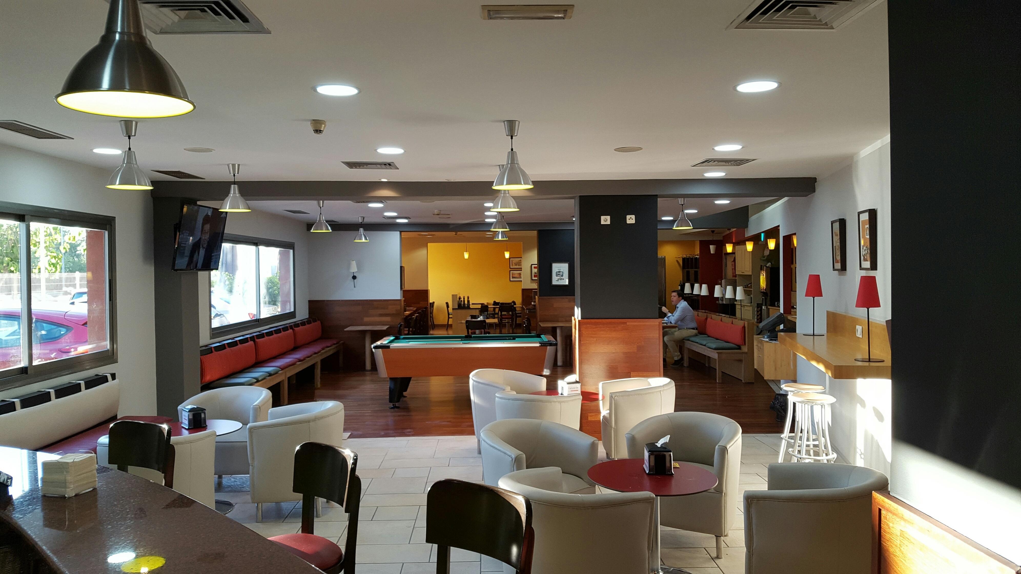 钟楼穆尔西亚酒店 木尔西亚 外观 照片
